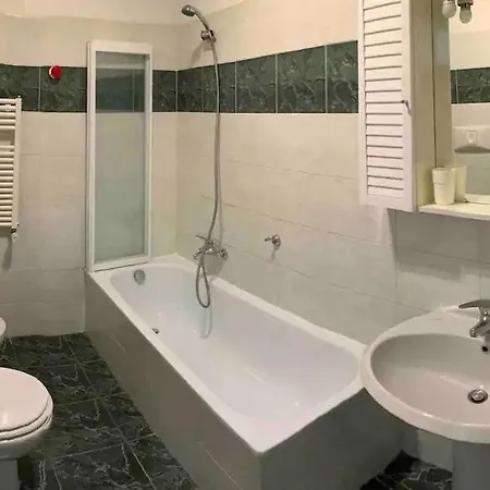 Apartment Bilocale Sull'acqua Al Porto Antico Genua